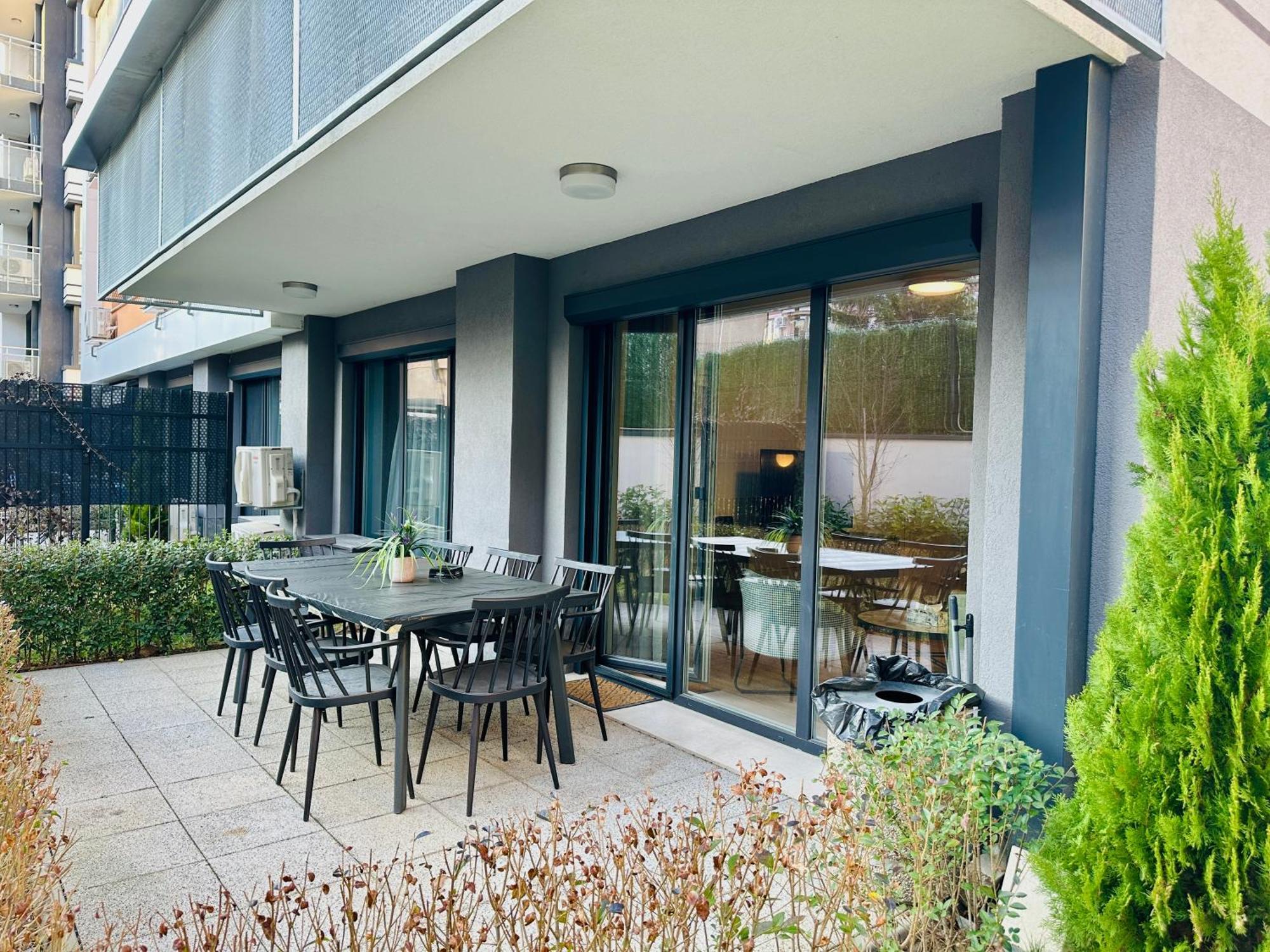 7Th Sense Boutique Apartments Sofya Dış mekan fotoğraf