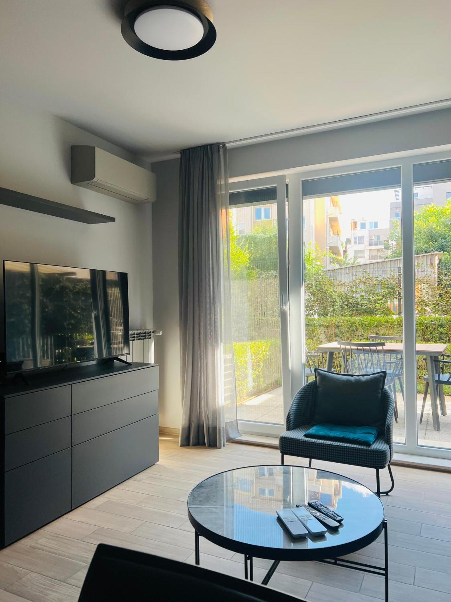 7Th Sense Boutique Apartments Sofya Dış mekan fotoğraf